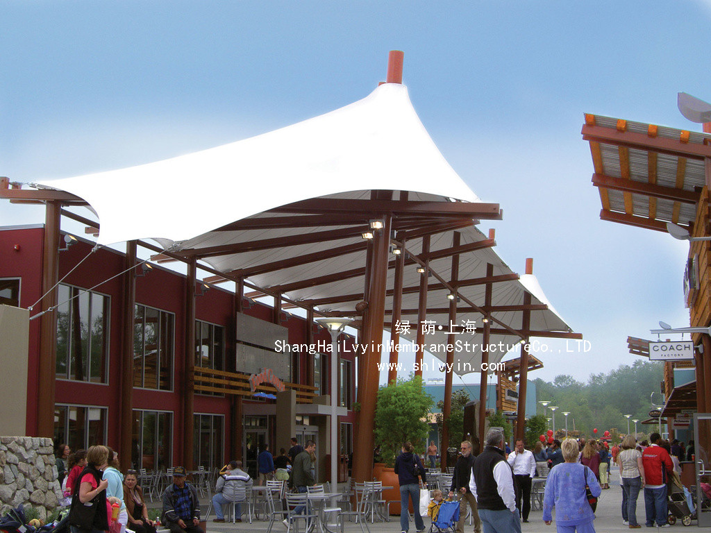 索桁架固定千斤頂斜向牽引整體提升施工技術(一)